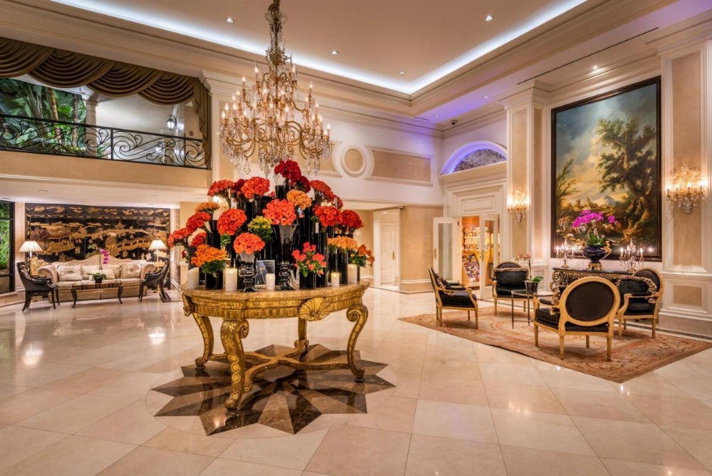 Beverly Hills Plaza Hotel Image 11