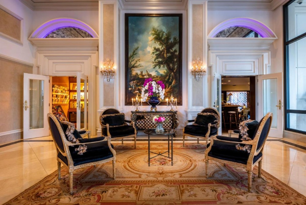 Beverly Hills Plaza Hotel Image 13